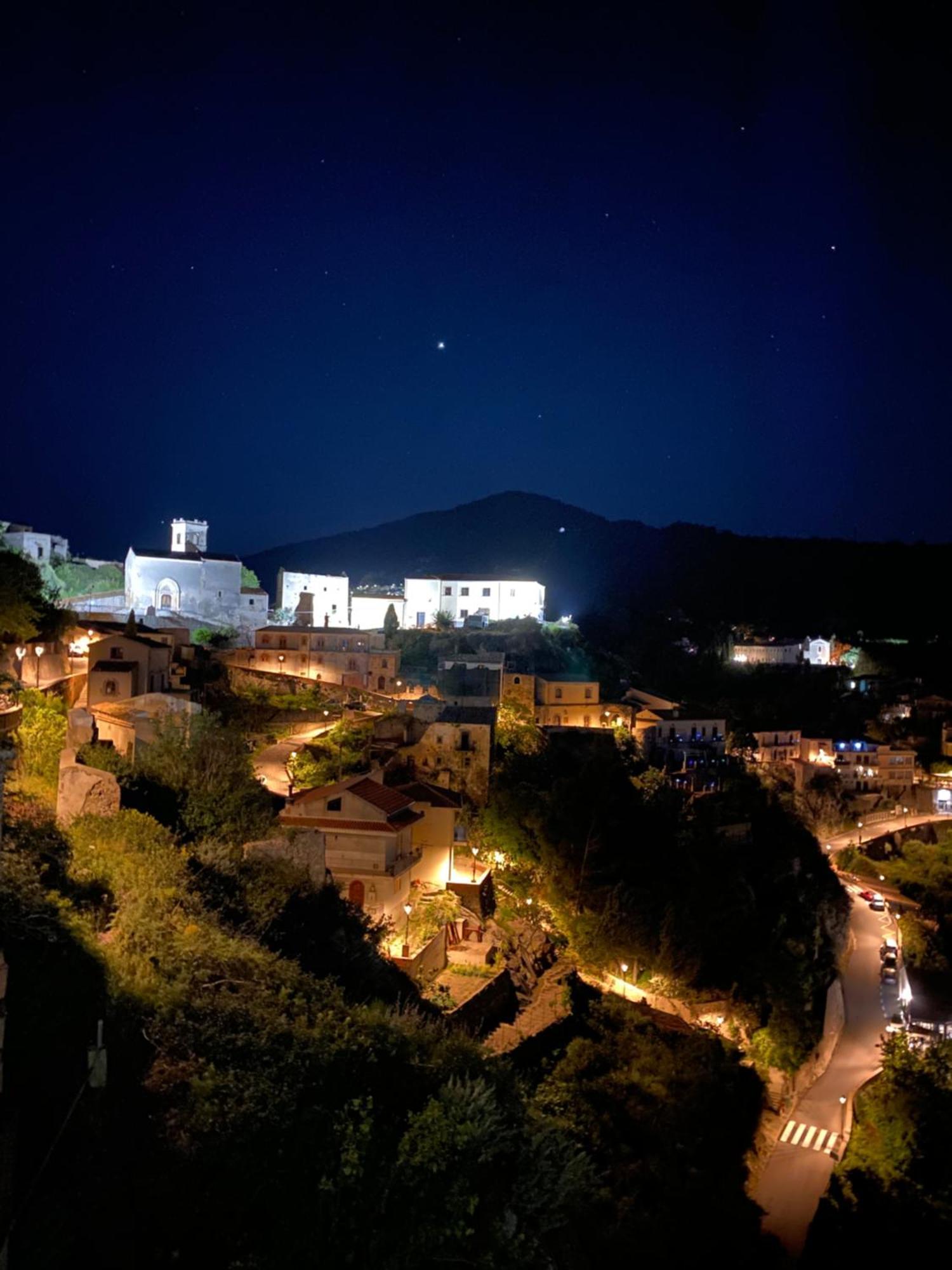 B&B Il Padrino Savoca Exteriér fotografie